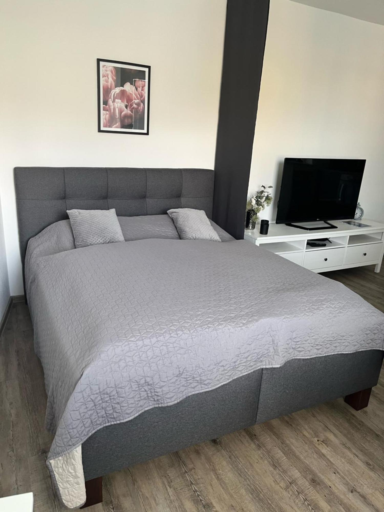 Wolkerovka Apartment 1 ออลอโมตซ์ ภายนอก รูปภาพ